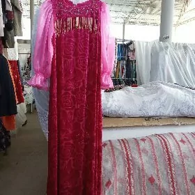 платья