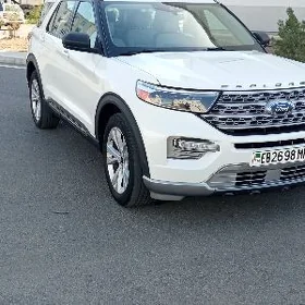 Ford Explorer 2021