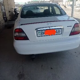 Daewoo Leganza 1998