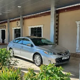 Toyota Avalon 2013
