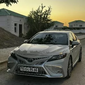 Toyota Camry 2022