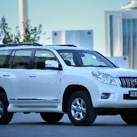 Toyota Land Cruiser Prado 2013