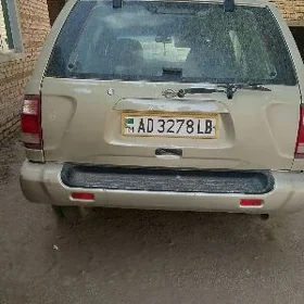Nissan Pathfinder 2002