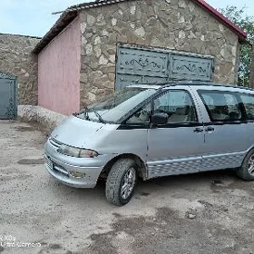 Toyota Previa 1993