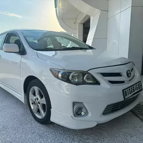 Toyota Corolla 2012