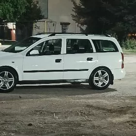 Opel Astra 2000