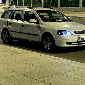 Opel Astra 1998