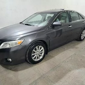 Toyota Camry 2011