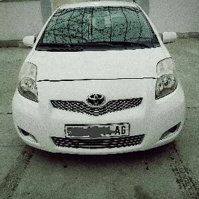 Toyota Yaris 2009