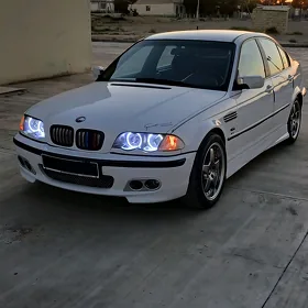 BMW E46 2000