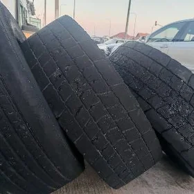 teker michelin 315.70.22.5