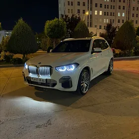 BMW X5 2021
