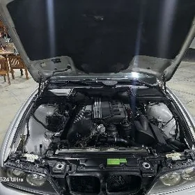 BMW 528 2003