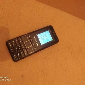 Telefon Maxfone.3sim