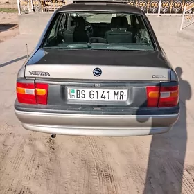 Opel Vectra 1992