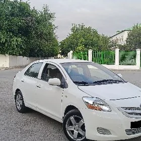 Toyota Yaris 2007