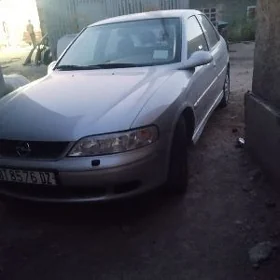 Opel Vectra 2000