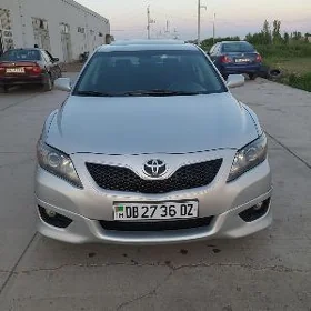 Toyota Camry 2011