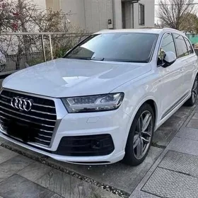 Audi Q7 2016