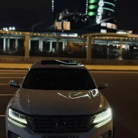 Volkswagen Passat 2021