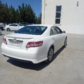 Toyota Camry 2010