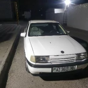 Opel Vectra 1990