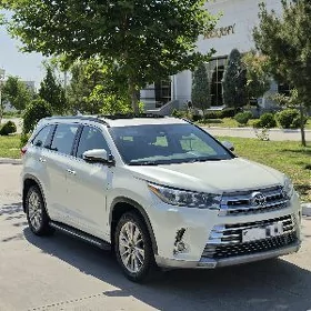 Toyota Highlander 2018