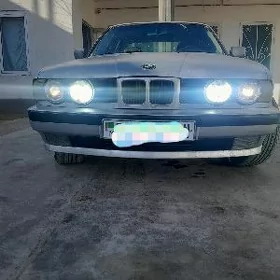 BMW 525 1993