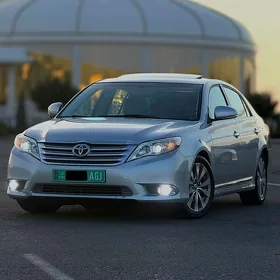 Toyota Avalon 2011