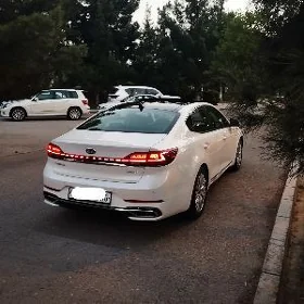 Kia Cadenza 2020
