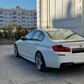 BMW F10 2016