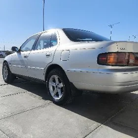 Toyota Camry 1993