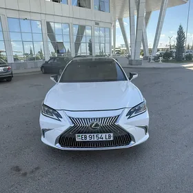 Lexus ES 350 2020