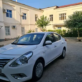 Nissan Sunny 2023