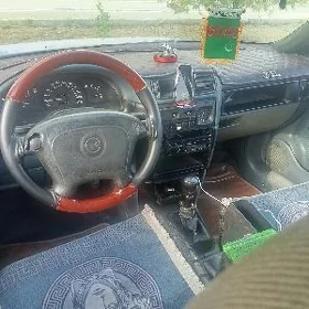Opel Vectra 1989