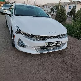 Kia K5 2021