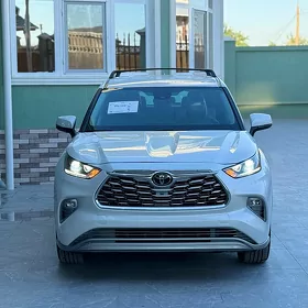 Toyota Highlander 2024