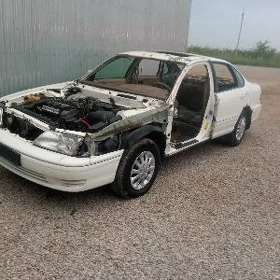 Toyota Avalon 1999