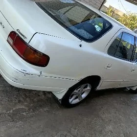 Toyota Camry 1995