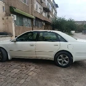 Toyota Avalon 2001