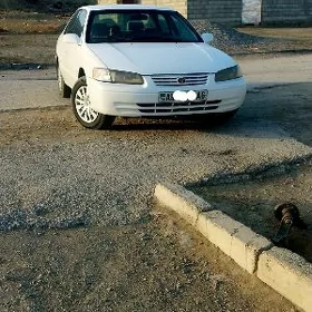 Toyota Camry 1998