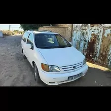 Toyota Sienna 2002