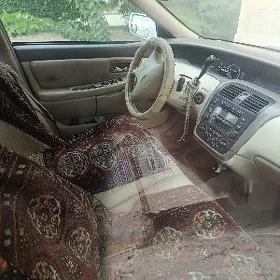 Toyota Avalon 2001