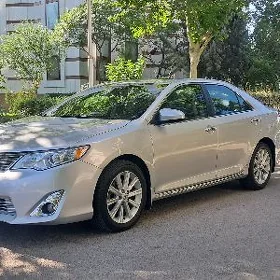 Toyota Camry 2013
