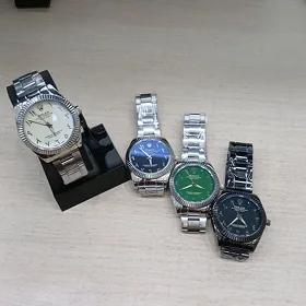 Rolex Sagat,Paket