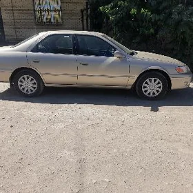 Toyota Camry 1998