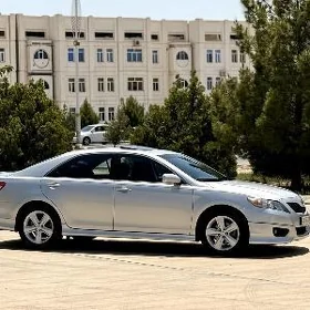 Toyota Camry 2011