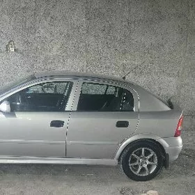 Opel Astra 1999