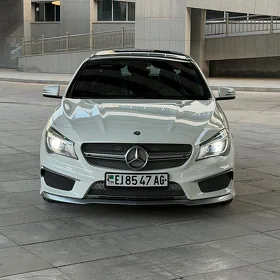 Mercedes-Benz CLA 2015