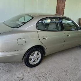 Daewoo Leganza 1998